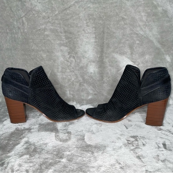 Sam Edelman Easton Black Suede Peep Toe Booties Chunky Heel Size 8.5 - Picture 6 of 12